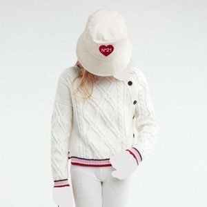 N°21 Cable-knit logo sweater in white Size 8